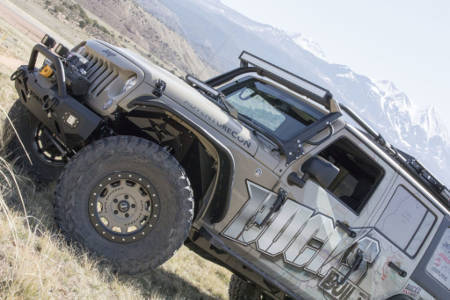 Bucks 4x4 Custom Jeep Wrangler Adventurecon Mountains