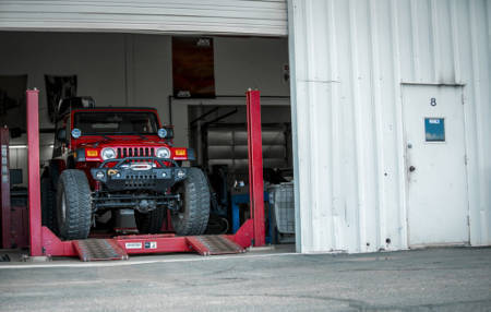 Custom Jeep Wrangler Lift Shop Service