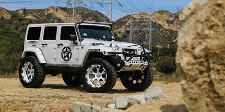 White Jeep Build Las Vegas Desert